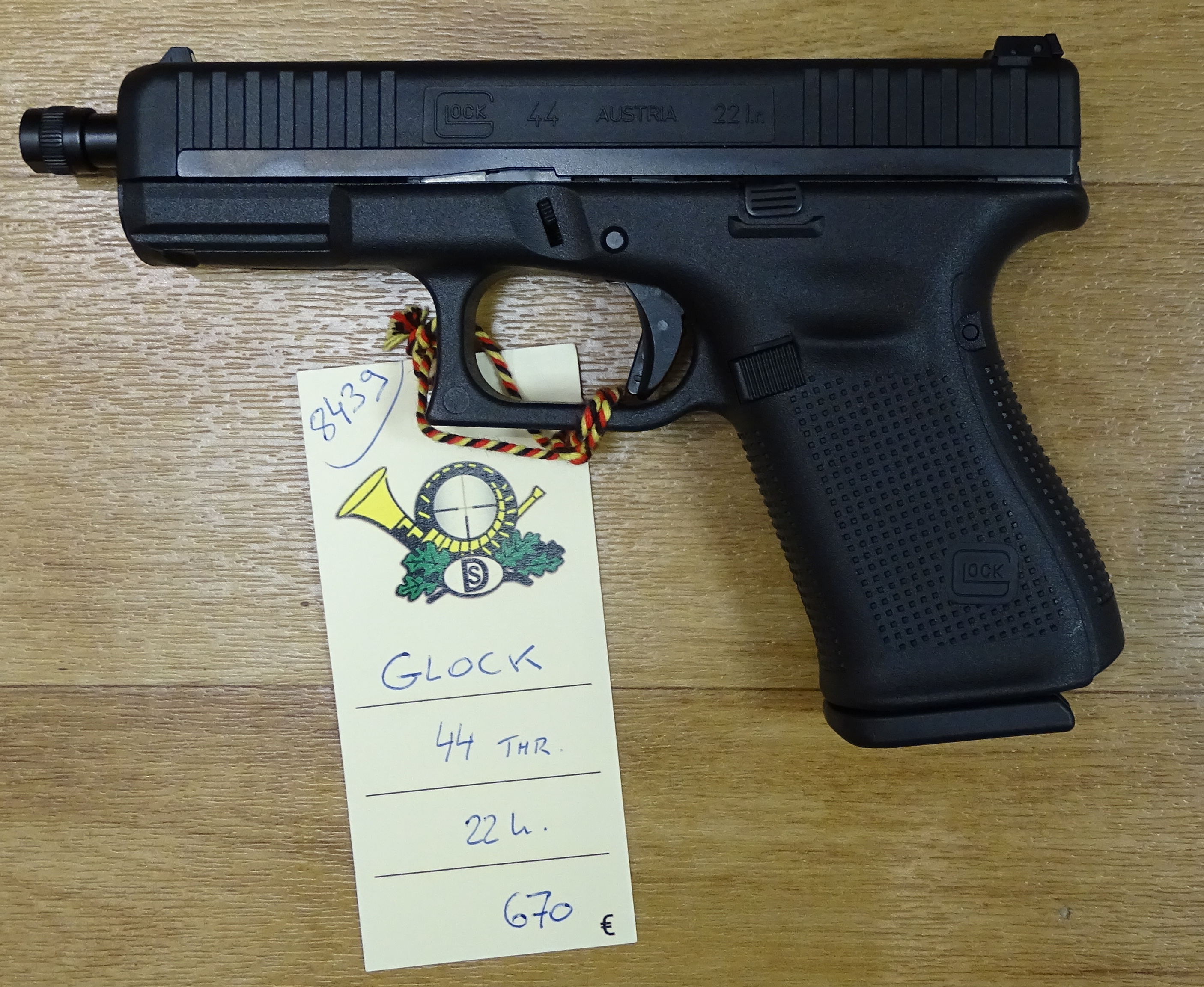 PISTOLET GLOCK 44