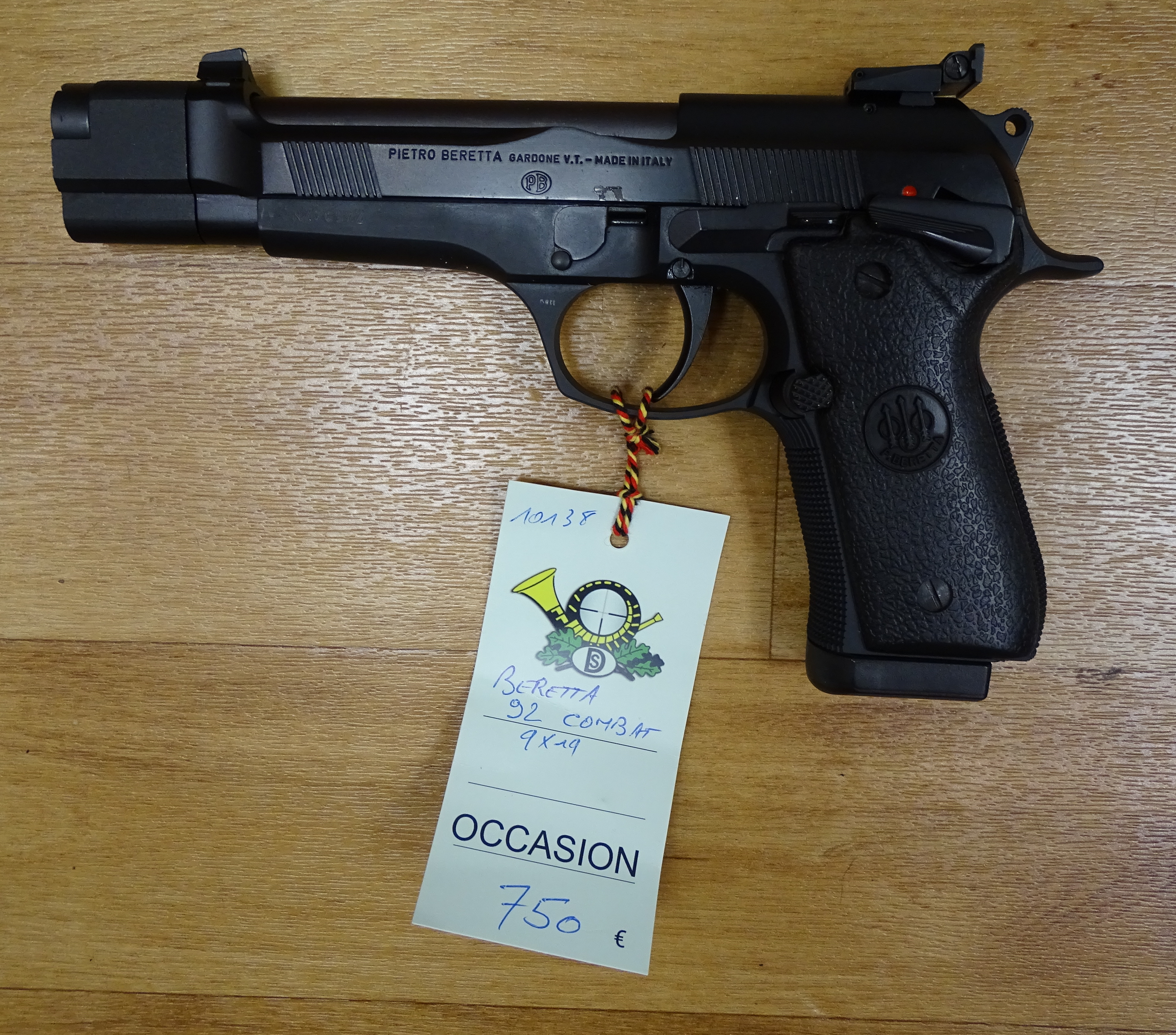 Pistolet Beretta 92 Combat