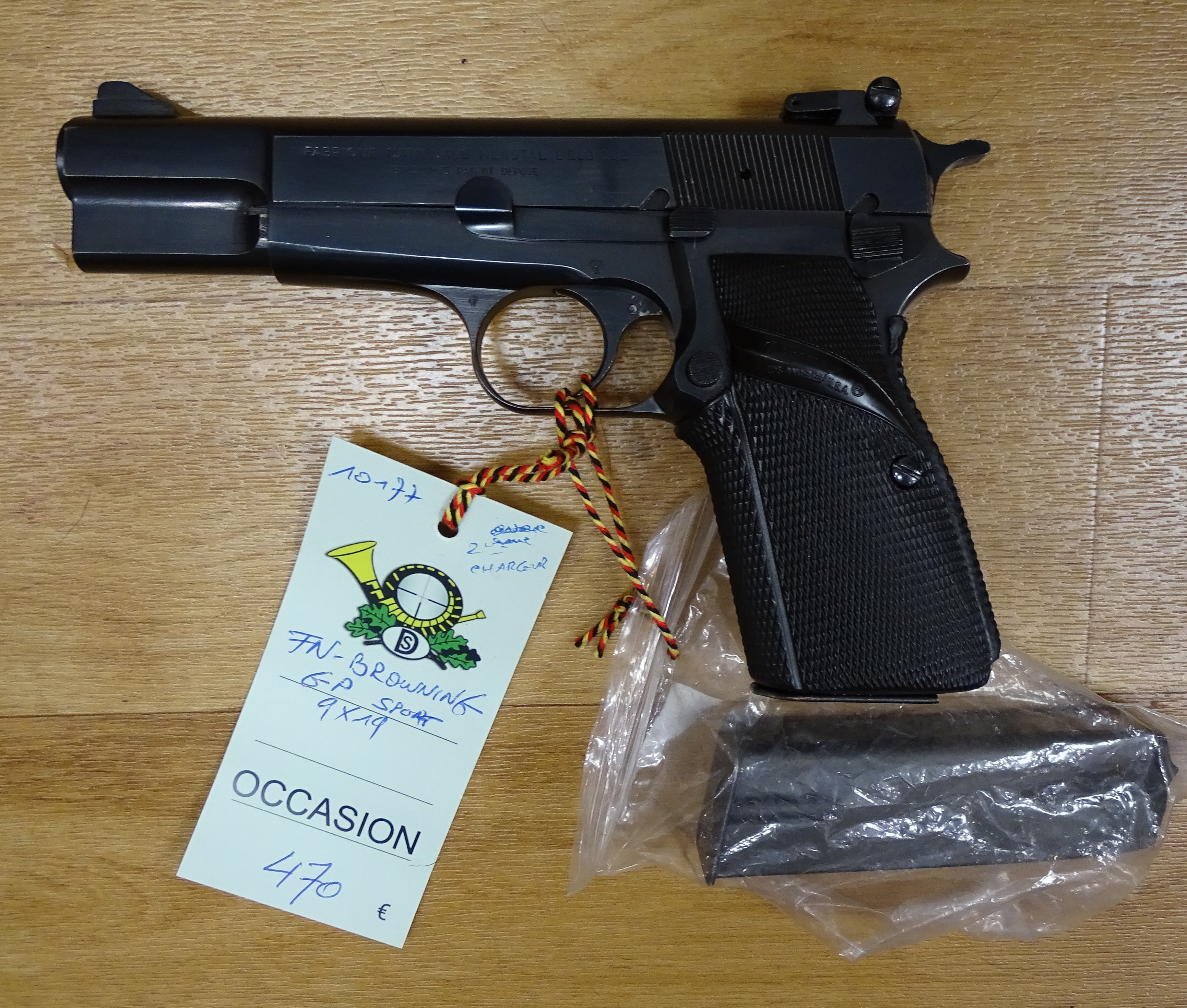 Pistolet FN-Browning GP Sport