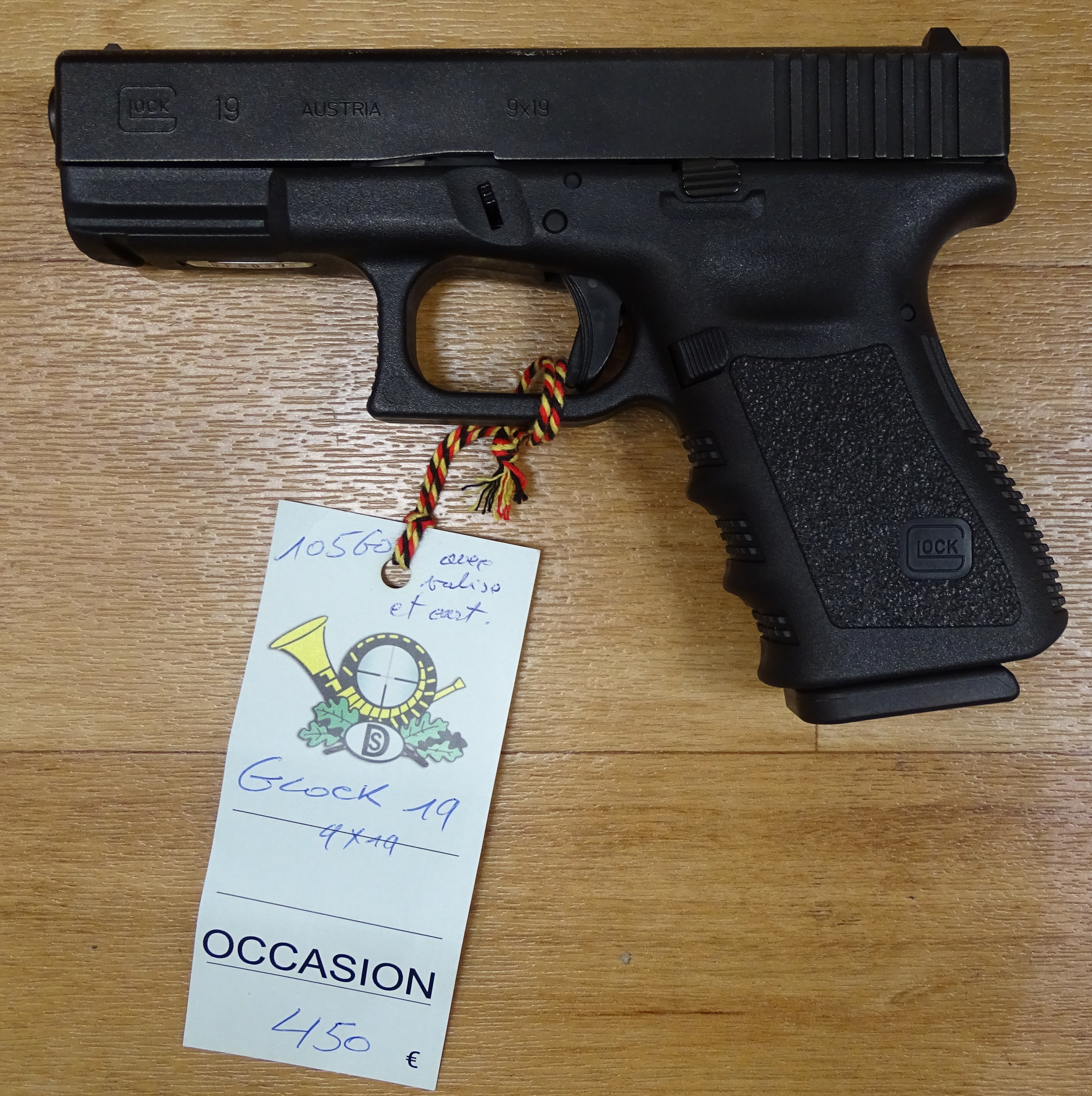 Glock 19